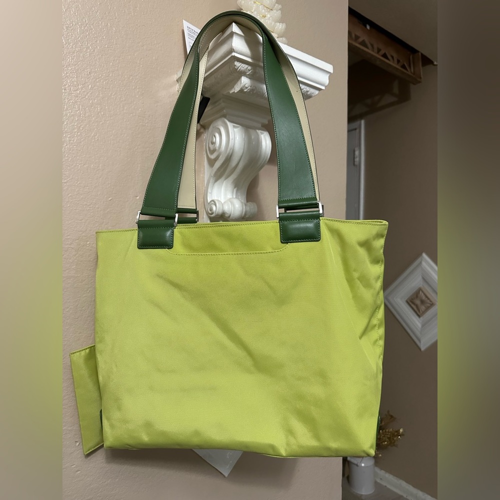 Tumi Green Tote Bag excellent condition - Picture 6 of 17